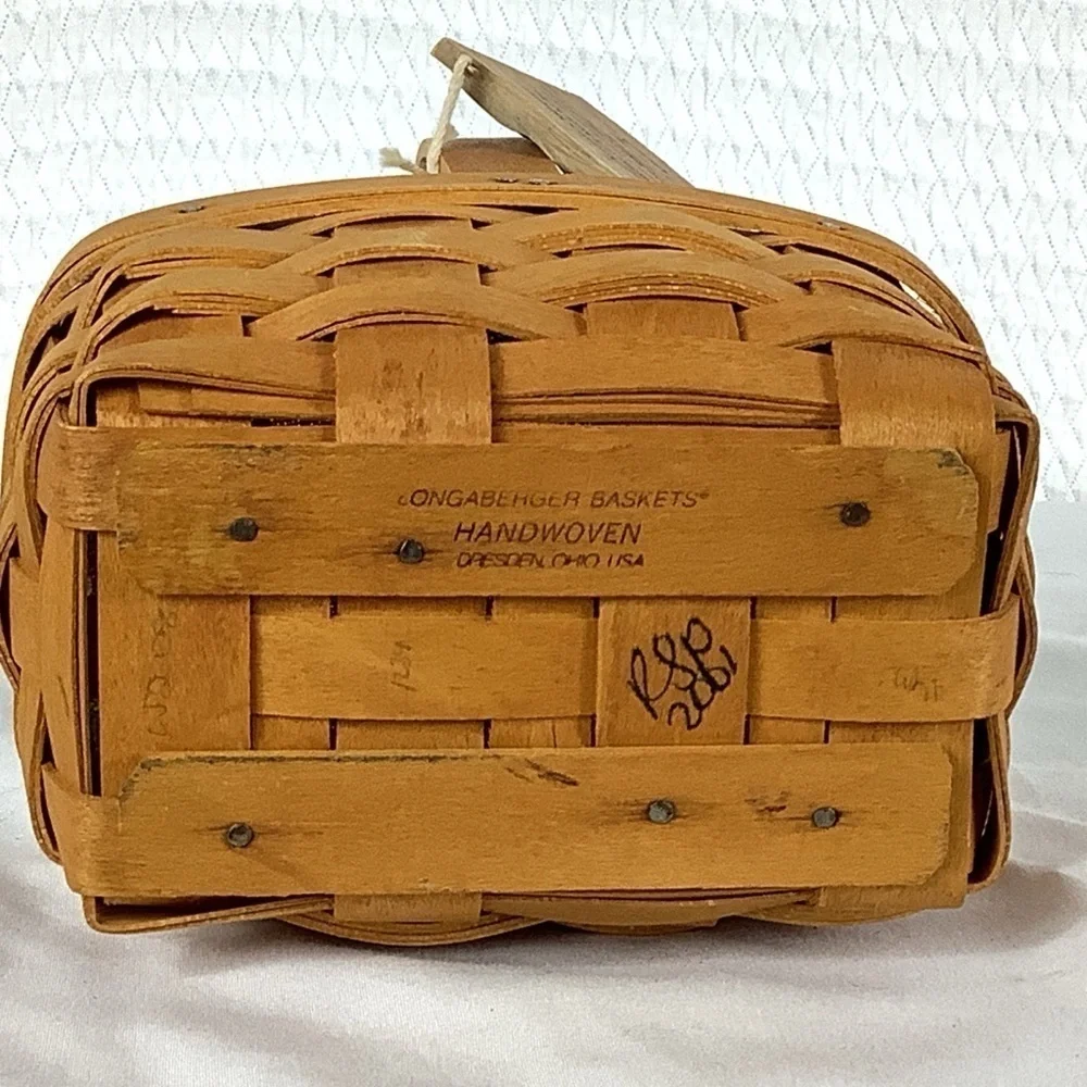 2001 Longaberger Basket Salt & Pepper